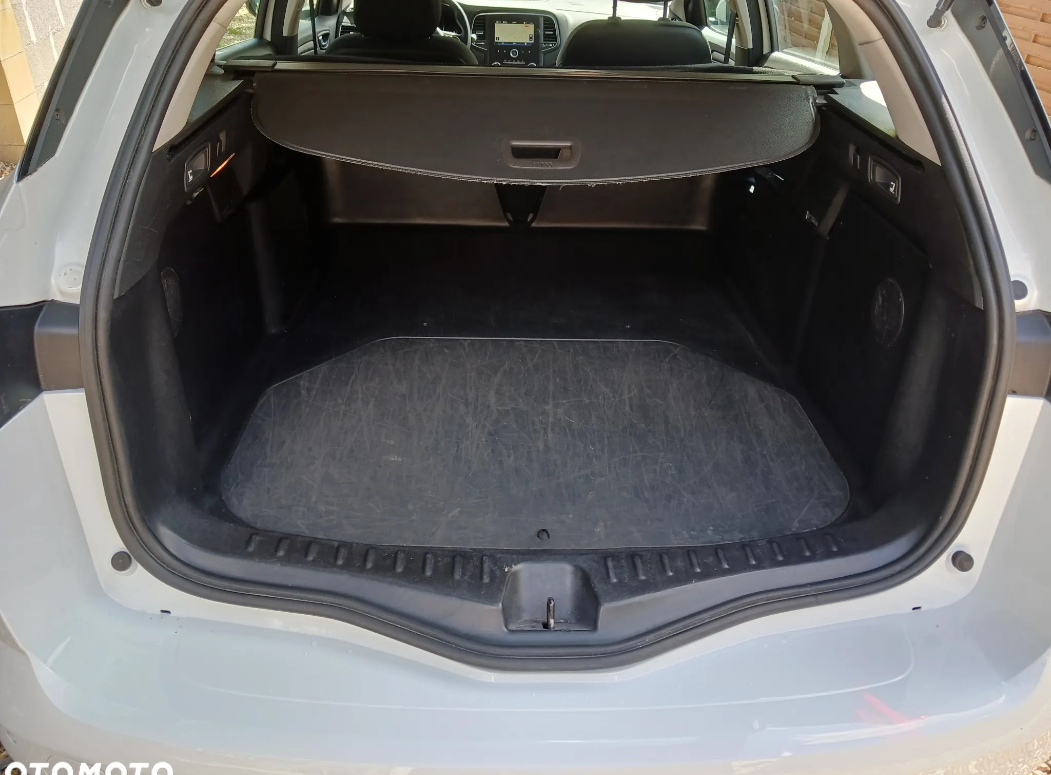 Renault Megane cena 42000 przebieg: 108506, rok produkcji 2018 z Pleszew małe 137